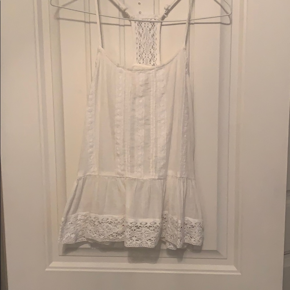 white lace tank